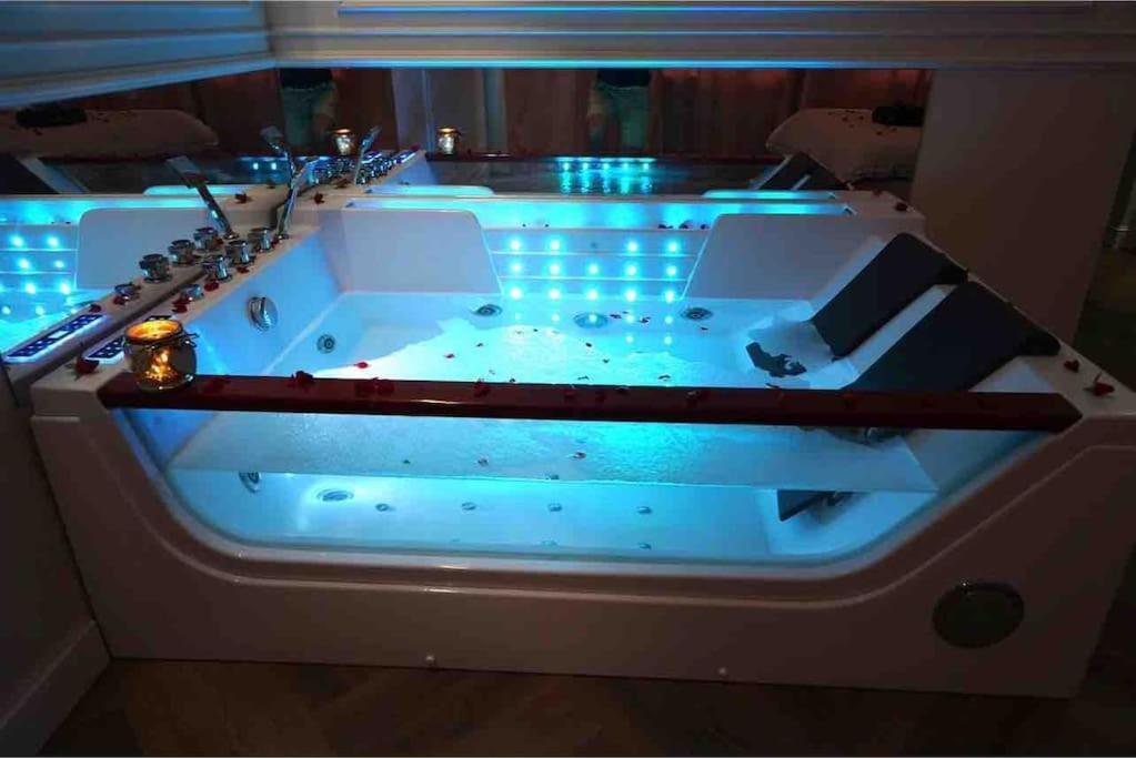 Glamour Prywatne Jacuzzi Starowislna Krakow